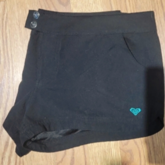 Roxy Black Board Shorts - Picture 2 of 3